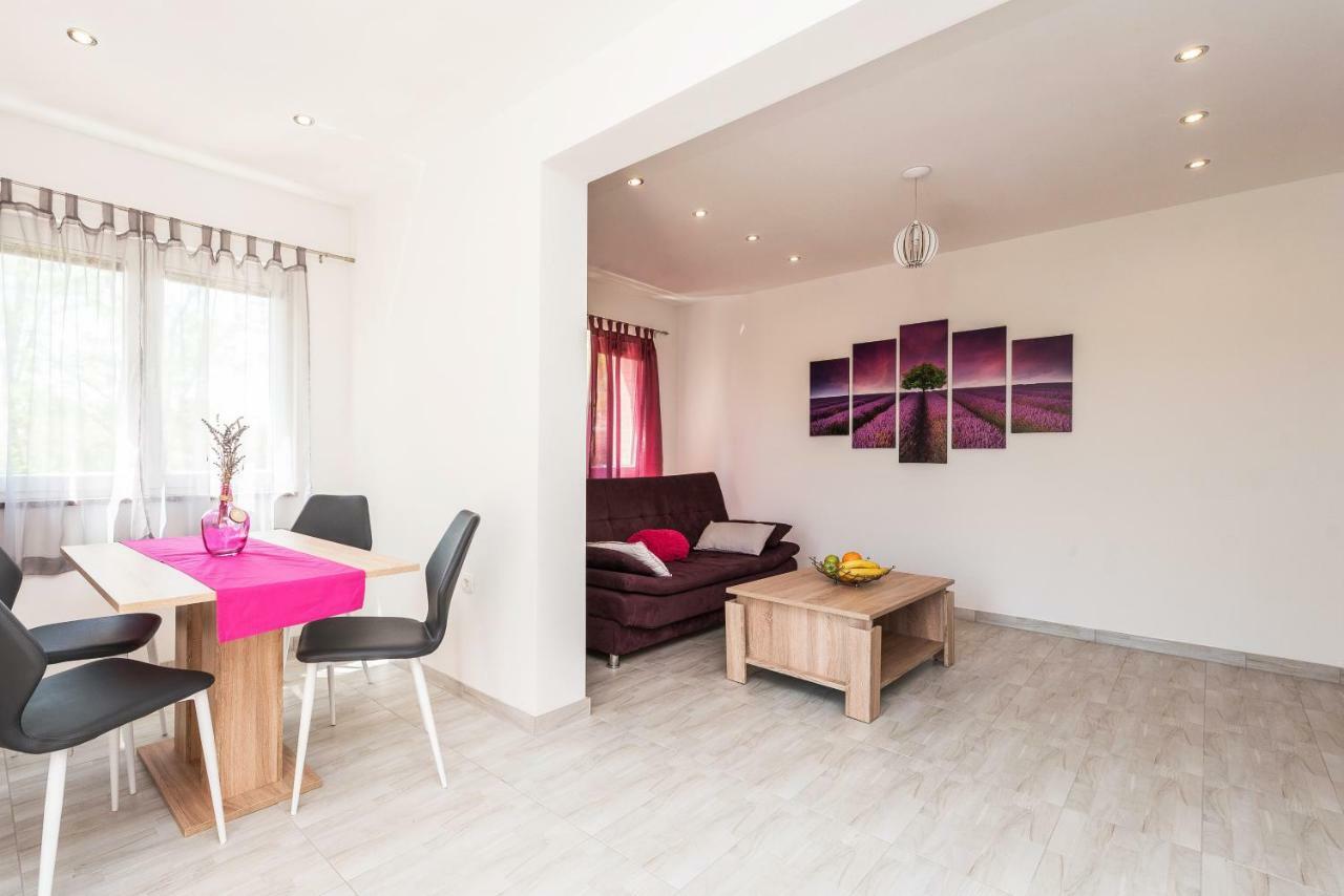 Apartman Micko Привлака Екстер'єр фото