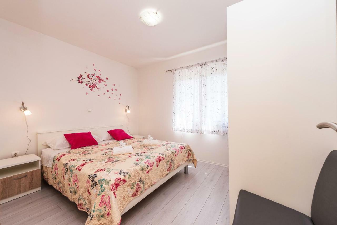 Apartman Micko Привлака Екстер'єр фото