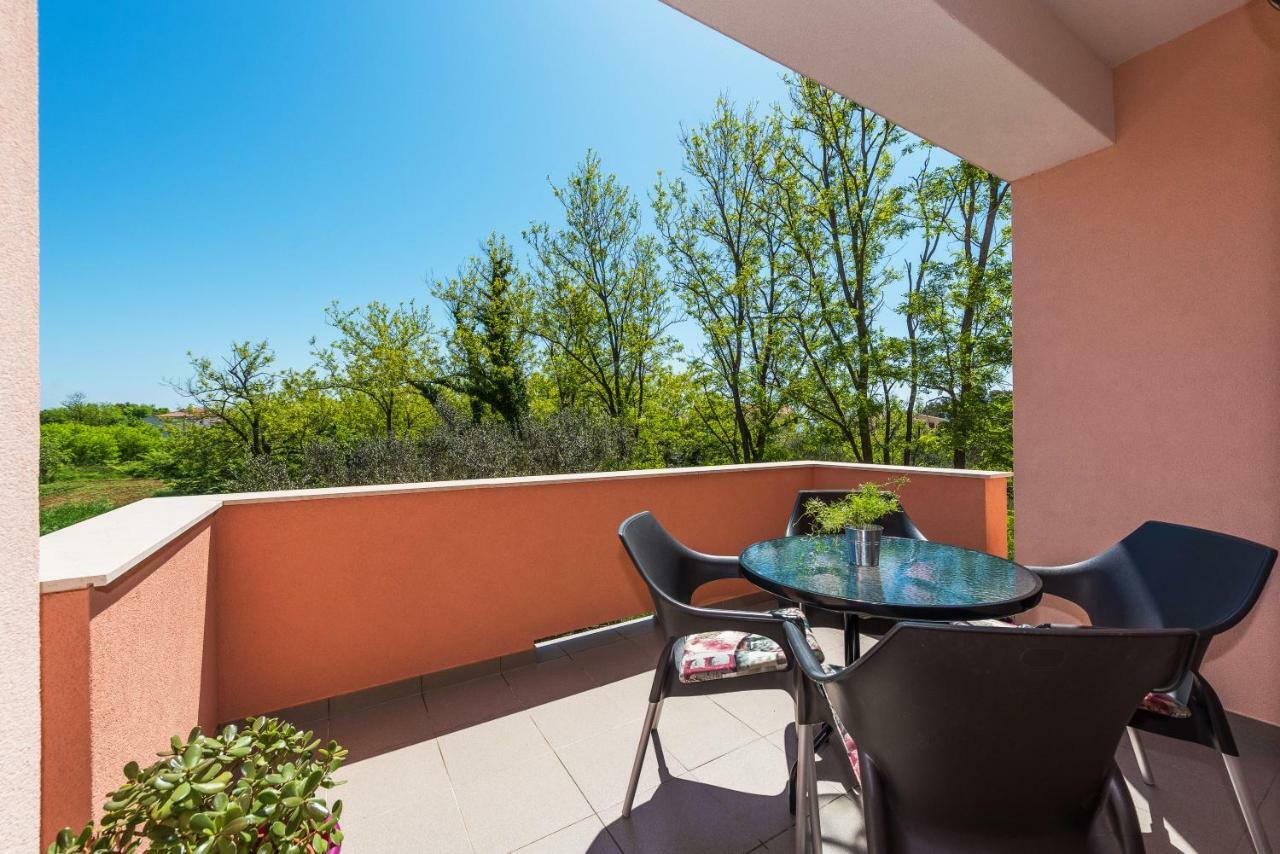 Apartman Micko Привлака Екстер'єр фото