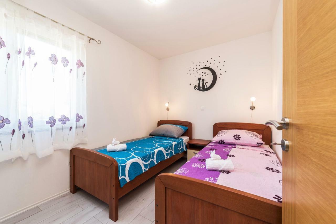 Apartman Micko Привлака Екстер'єр фото