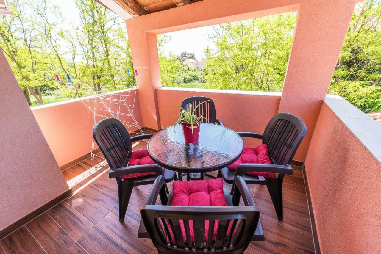 Apartman Micko Привлака Екстер'єр фото